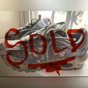 NIKE AIRMAX TAILWIND IV